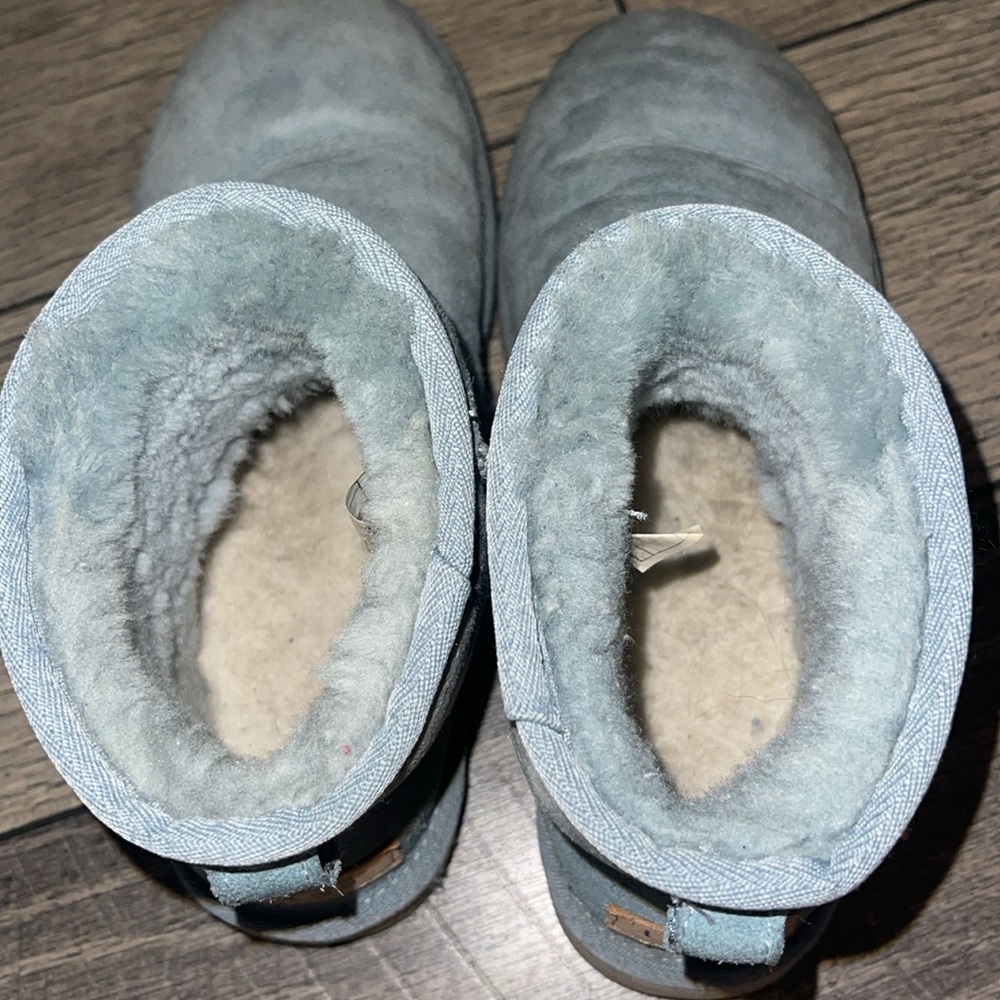 blue mini uggs - Picture 5 of 6
